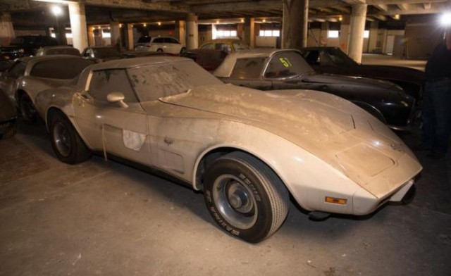 36 спорткаров Corvette