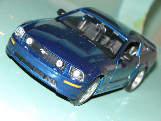 Ford Mustang (3 фото)