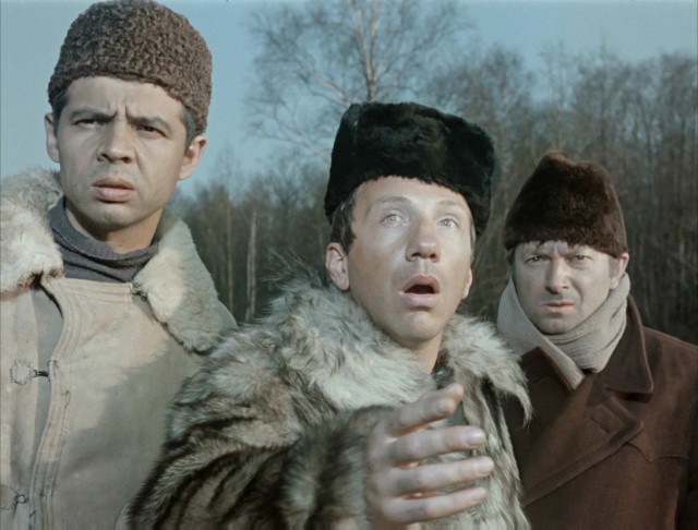 На плаву! Трюки на воде - не повторять! Опасно!