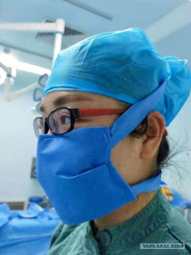 У наших азиатских соседей заканчиваются повязки и спецсредства, защищаются чем могут
