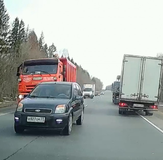 Неожиданный маневр