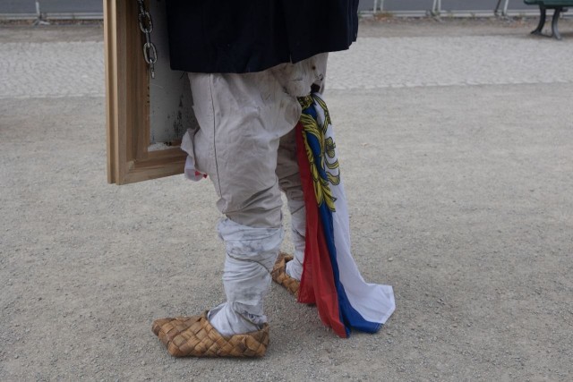 А быстро тут