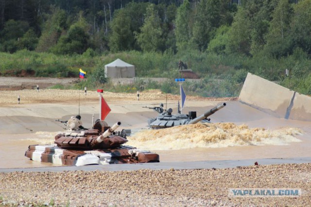 Как венесуэльцы танк утопили. Фоторепортаж