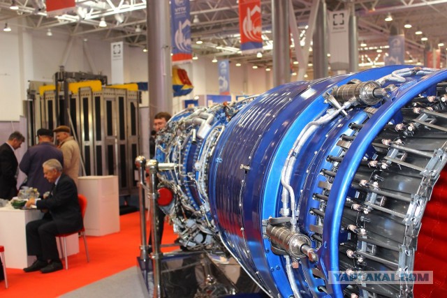 Пополнение ВВС России: 8 новых самолетов за один день