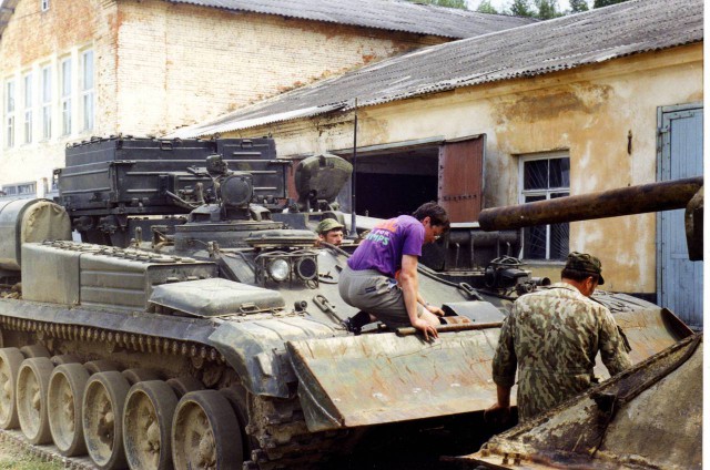 Раскопки огнеметного танка ОТ-34/76