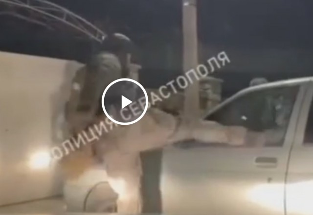 Видео жесткого задержания браконьеров в Севастополе