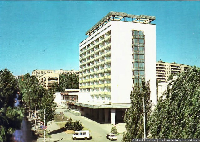 Советский Донецк. Все ещё живы