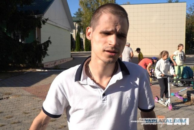 20 тысяч за вывоз тела с «дороги ветров»: как живут беженцы из курского приграничья. Репортаж ЕАН
