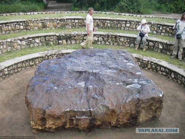 Железный метеорит "Гоба"