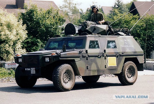 Игра на ЯПе: Угадай АВТО-9