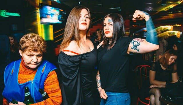 Ужасы и приколы из соцсетей 18+