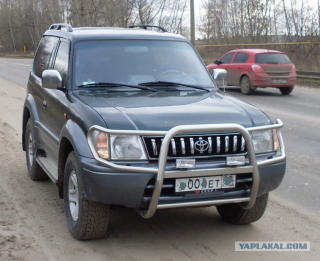 20 летний Toyota LC Prado 90 против нового УАЗа Патриот с АКПП