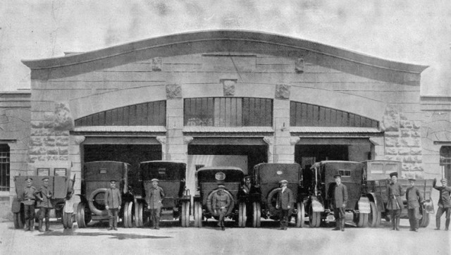 Международная автомобильная выставка в Михайловском манеже. 1913г.