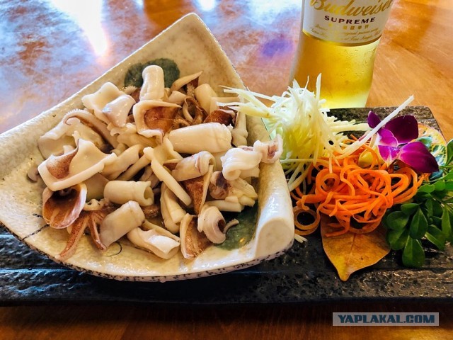 Люблю кальмаров:) и салат из них