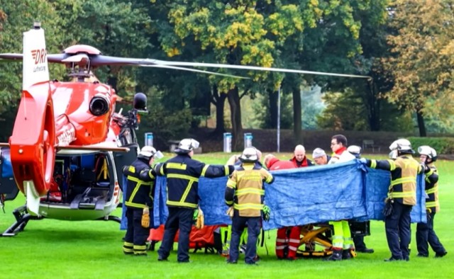 Мэр в западной Германии находится в реанимации после нападения с ножом