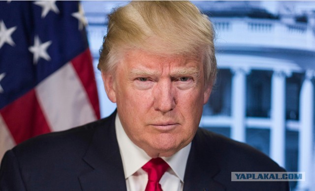 Трамп заявил, что в случае покушения на него США ударят тысячей ракет по Ирану