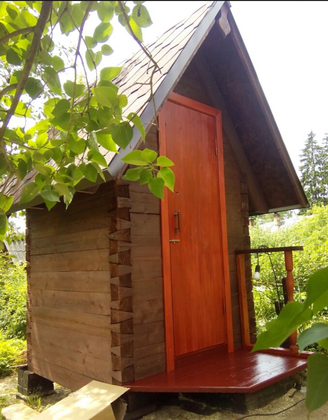 Домик для дочек