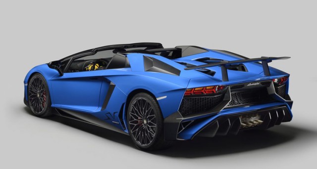 Lamborghini в масштабе 1:18