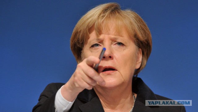 В Германии мигрант поджог девушку в метро