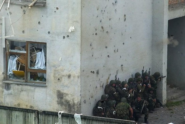 Три дня Беслана. Самые страшные воспоминания военного фотографа