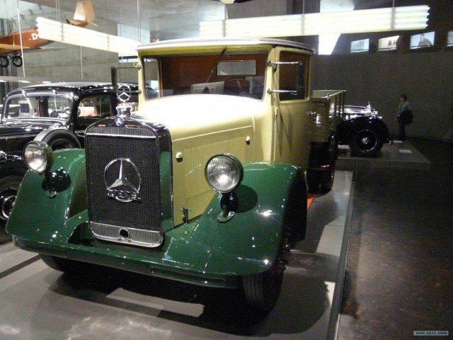 Фотоотчет. Германия. Музей Mercedes-Benz