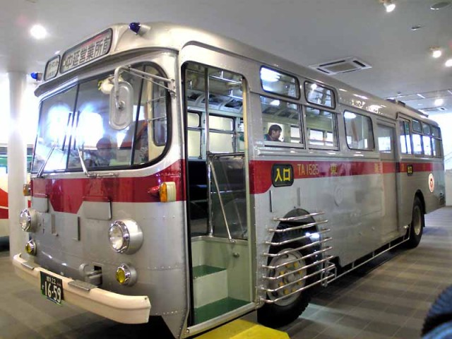 Игра на ЯПе: Угадай АВТО-5