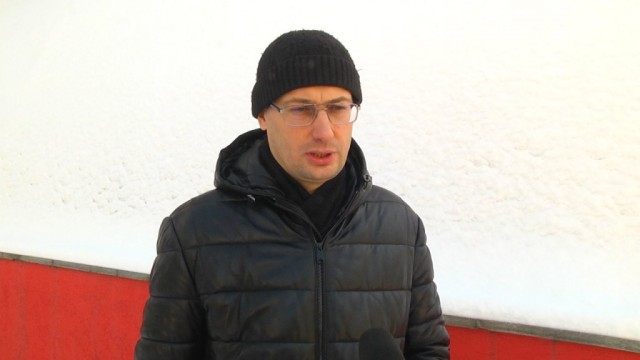 В Екатеринбурге многодетную семью выкинули из квартиры без вещей и документов
