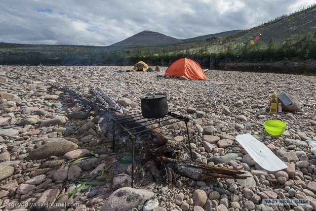Сплав по реке Котуйкан.