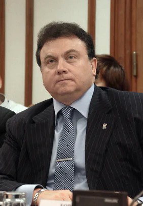 3 года условно за хищение 98 млн - да здравствует наш кхм..суд