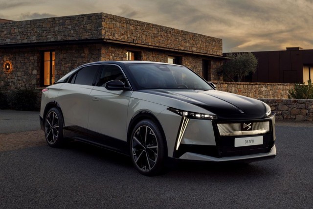 DS8. Объявлены цены