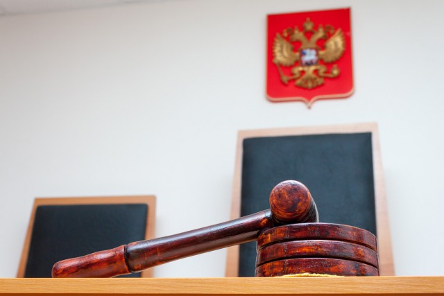 В КС РФ рассмотрят правила изъятия автомобилей из собственности супругов. Справедливо?