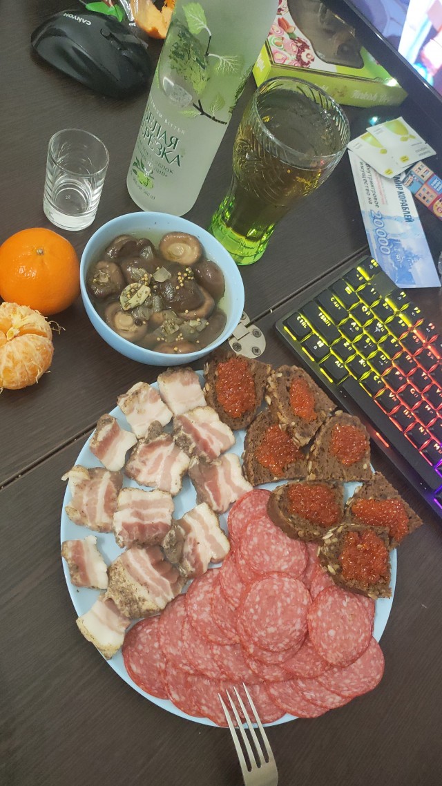 Жрануть по советски