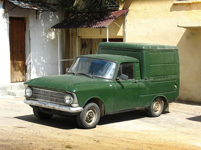 От "горбатого" до "бегемота". Или за что машины получают свои обидные клички?