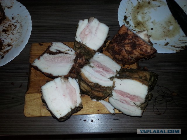 Нежное сало в луковой шелухе, запасы на зиму