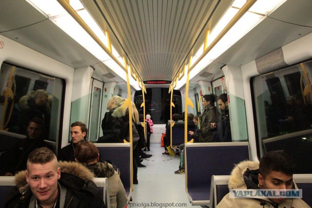Вагоны метро разных стран