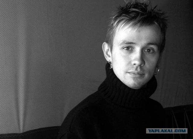 Фотовыставка "Иконы 90-х"