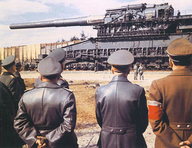 Толстый Густав - самая большая пушка Гитлера