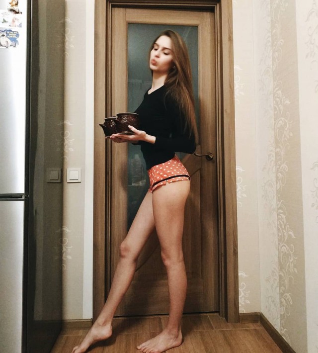 Забавные картинки с девушками 03.02.19