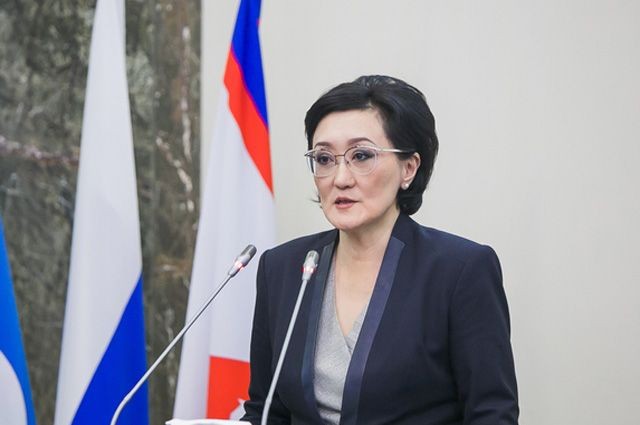 "Наши с вами деньги". Депутата Госдумы РФ Сардану Авксентьеву возмутили зарплаты сотрудников госкорпорации "ВЭБ. РФ"