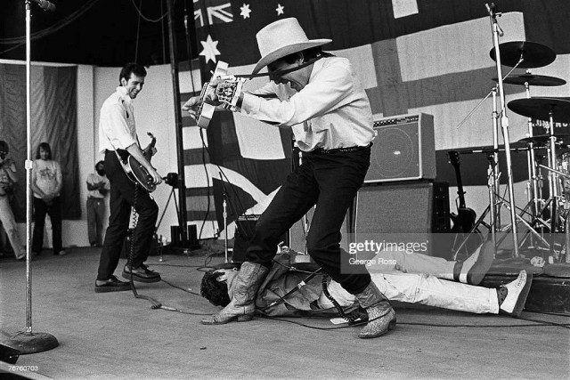 Музыка и музыканты: The Clash