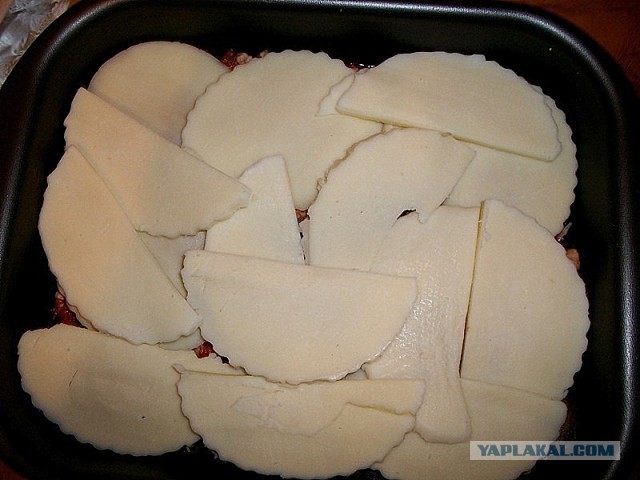 Баклажаны с тремя видами мяса