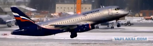 Видео угона микроавтобуса из Шереметьево 1.01.2016