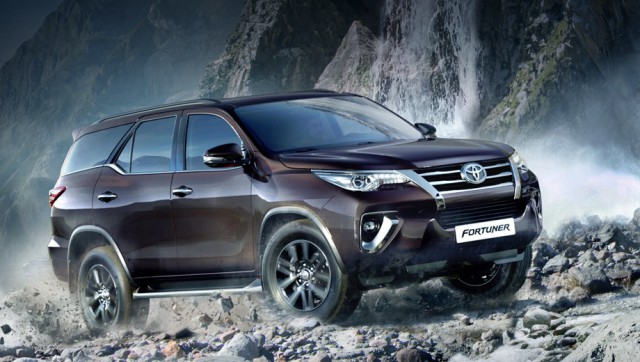 Обновленный Toyota Land Cruiser Prado.