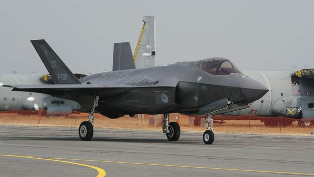 AFP сообщила об ударах Колумбии рядом с границей Венесуэлы