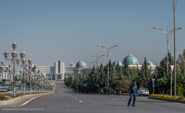 Туркменистан. Фантастический Ашхабад