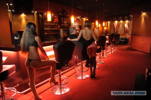 Красивые девушки, красивые ножки