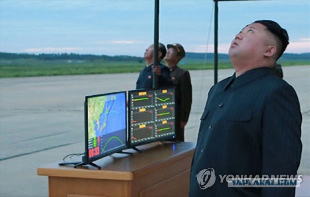 КНДР назвала последнее испытание ракет "прелюдией" к пускам к острову Гуам