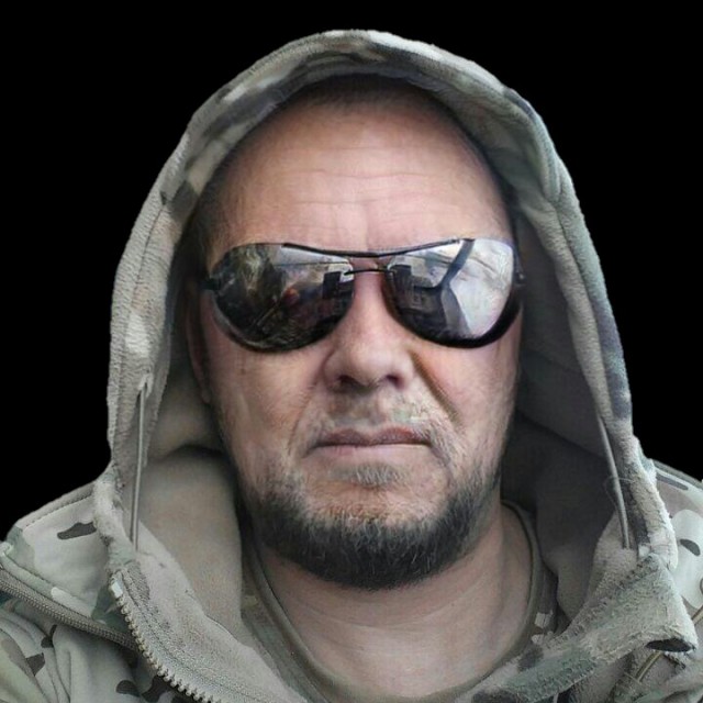 Всем моим бородатым друзьям посвящается