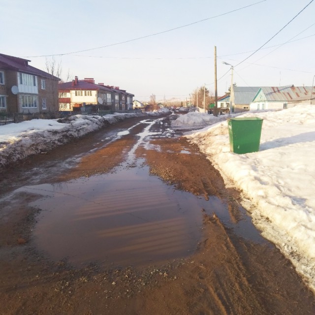 Весной в деревне
