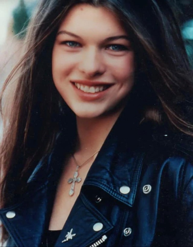 Милла Йовович